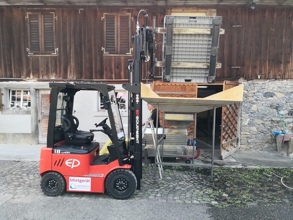 EFL181 Electric Forklift